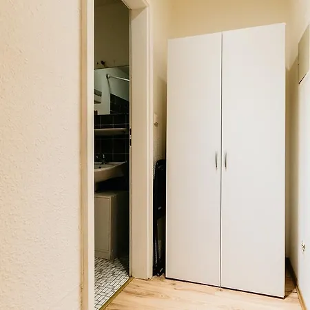 Apartment Work & Solingen